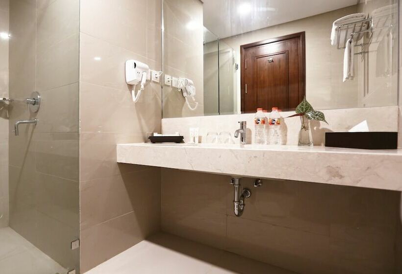 Номер Deluxe, Grand Keisha Yogyakarta