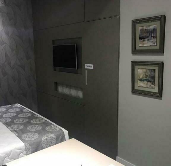 Quarto Estandar Individual, Verona Tower