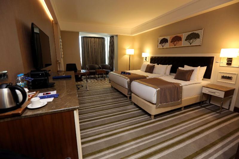 Семейный Номер, Radisson Blu Hotel, Diyarbakir