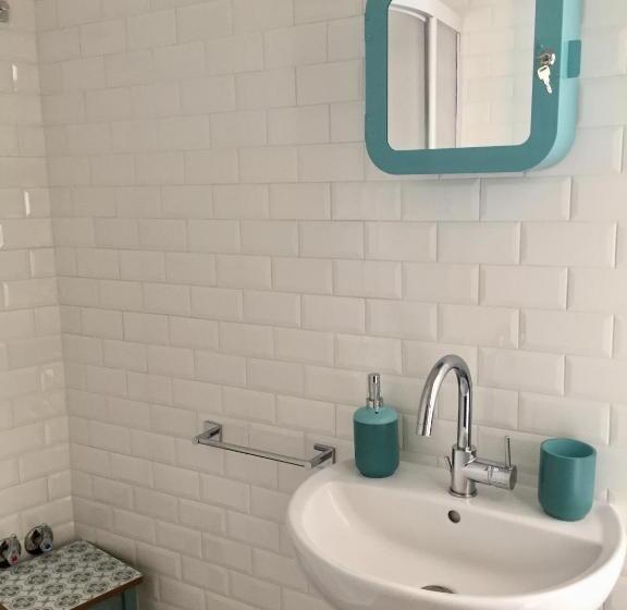 Номер Стандарт, A Due Passi B&b