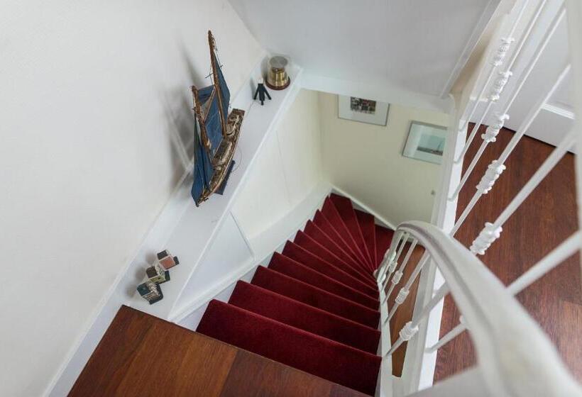Полулюкс с Видом, Keizershouse Amsterdam