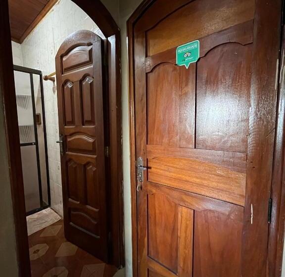 Номер Стандарт Трехместный, Hostel Roraima