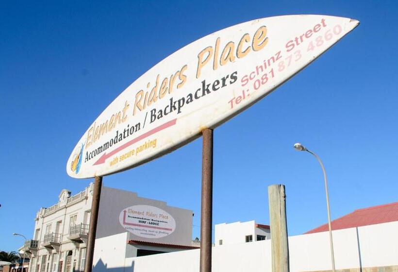 اتاق استاندارد سه نفره, Element Riders Place Backpackers