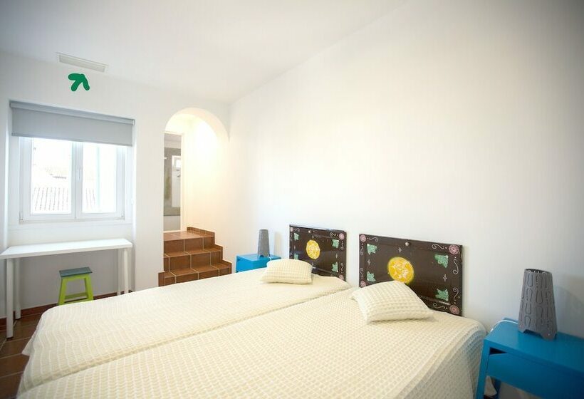 اتاق استاندارد, Hi Evora – Pousada De Juventude