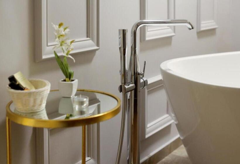Номер Deluxe, Luxury Rooms Kadena