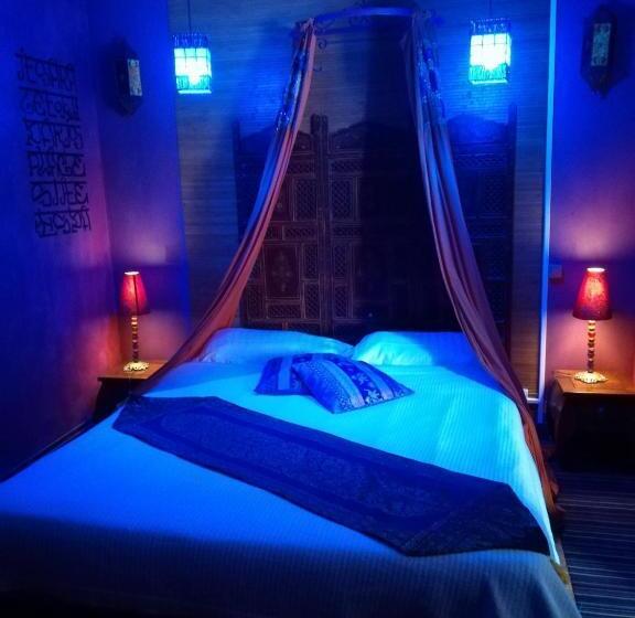 سوییت, Itsara Suites & Spa