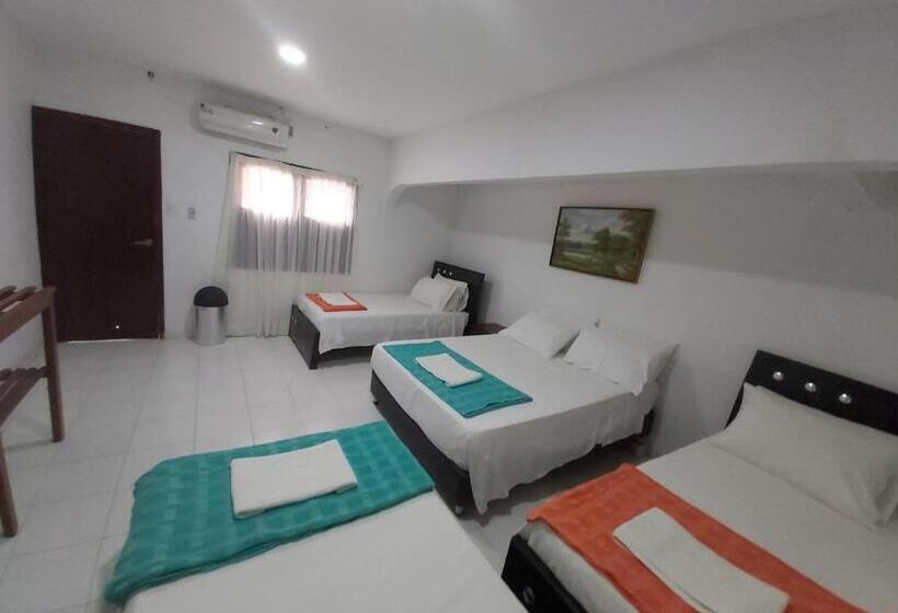 패밀리 룸, Eco Hotel Villa Elina