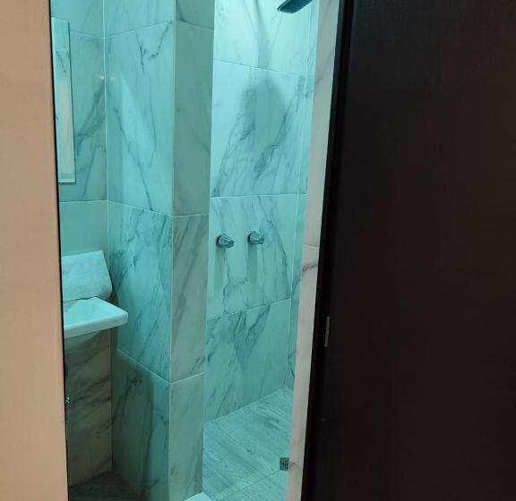 Quarto Estandar, Don Quijote