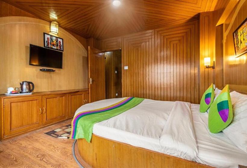 Premium room w/ mountain view, Treebo Snow View Resort Kufri With Mountain View