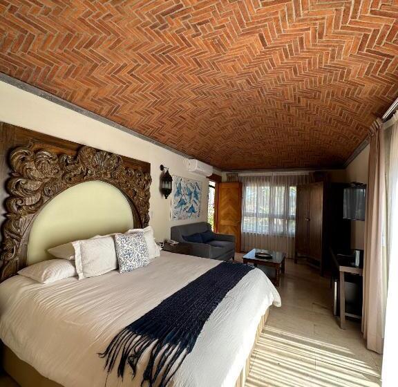 キングサイズベッドのデラックススイート, Lindo Ajijic Bed & Breakfast
