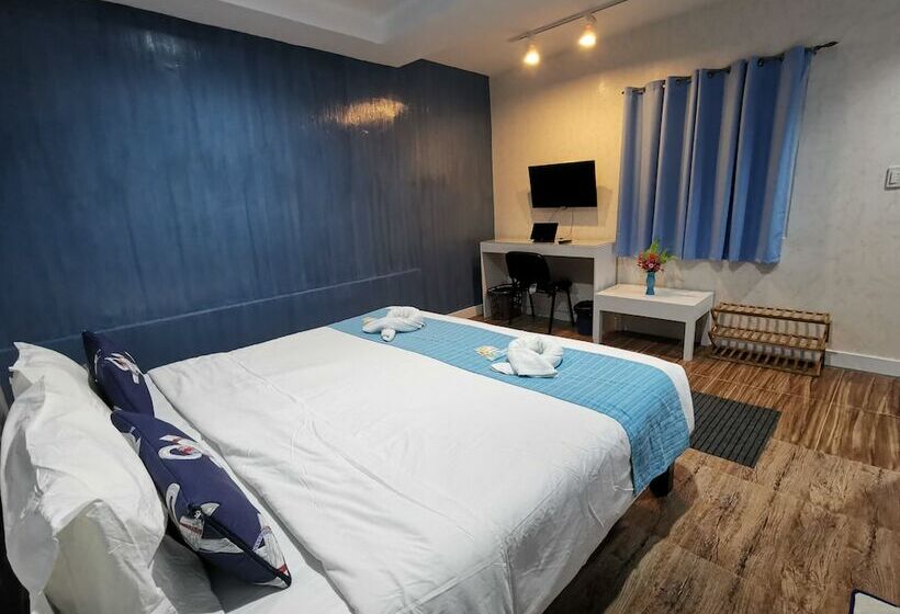 디럭스 룸, Pescadores Suites Moalboal