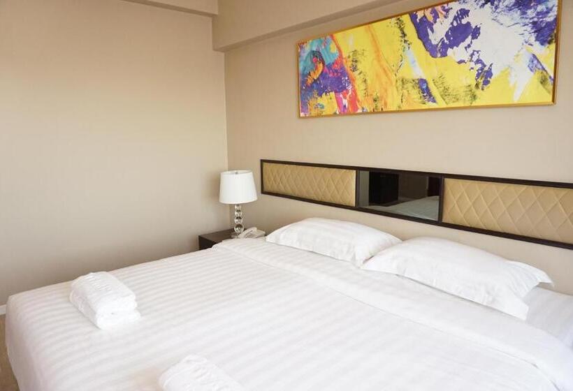 اتاق لوکس, Taris Art Hotel Phrae