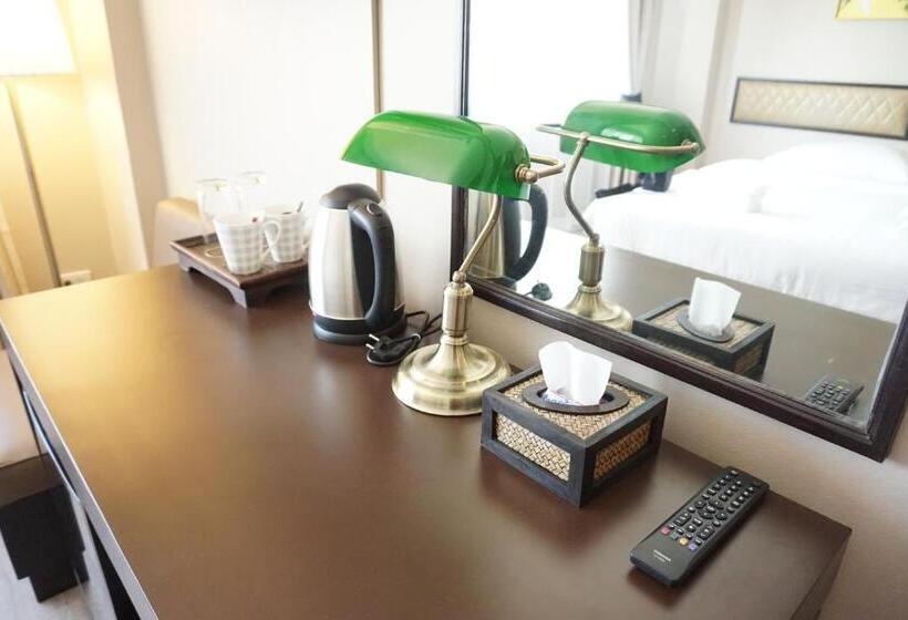 اتاق استاندارد با چشم‌انداز, Taris Art Hotel Phrae