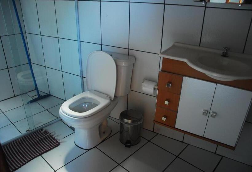 Четырехместный Номер Стандарт, Samblumba Hostel Trindade