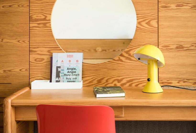 Номер Стандарт Вид на Озеро, Seehotel Ambach