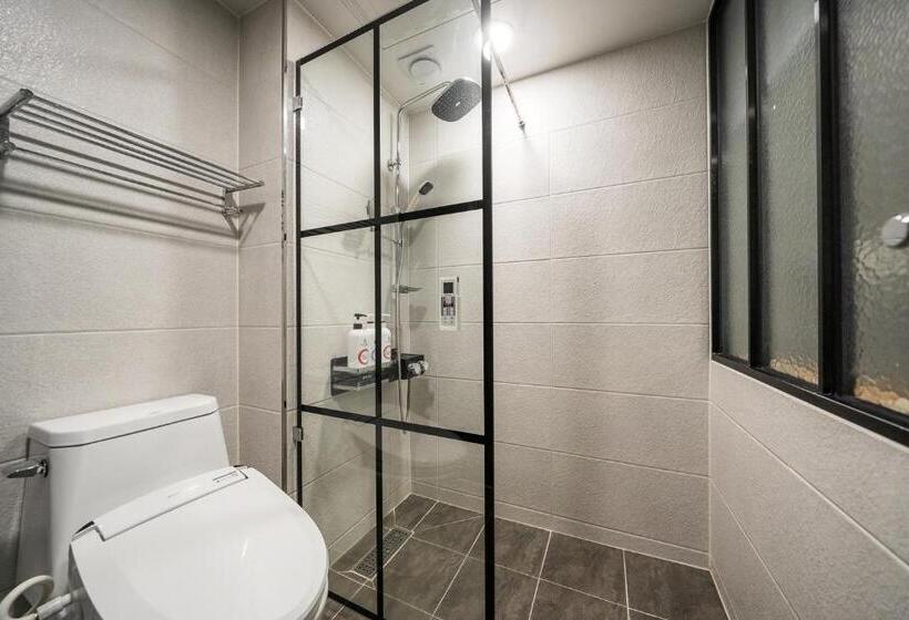 اتاق استاندارد, Malu Hotel Suwon