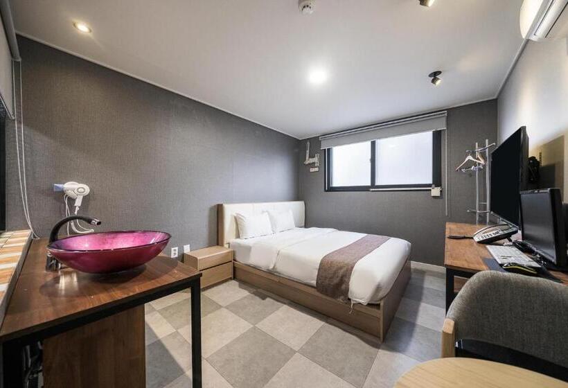اتاق استاندارد, Malu Hotel Suwon