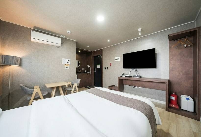اتاق استاندارد, Malu Hotel Suwon