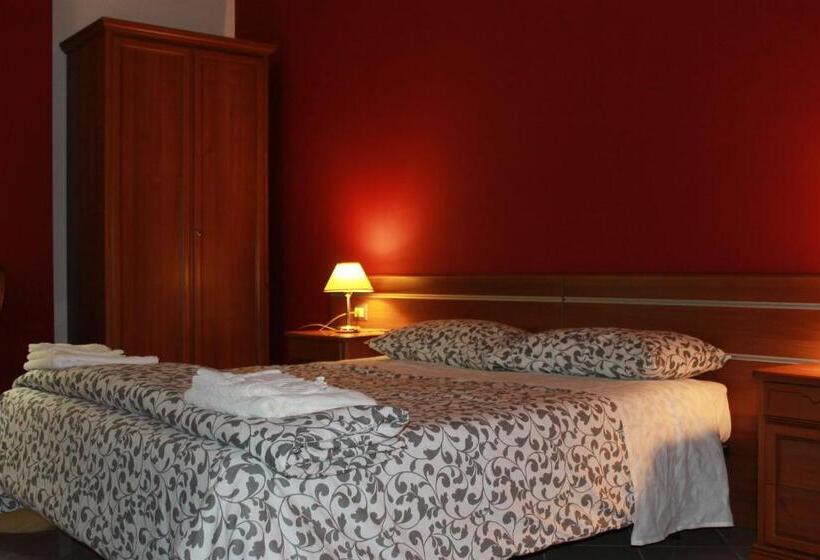 Номер Стандарт, B&b White House