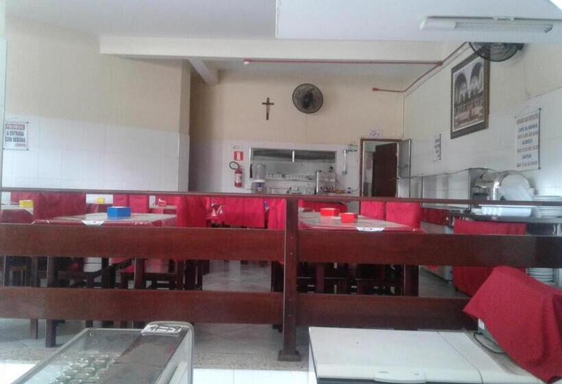 Quarto Familiar, Divino Pai Eterno