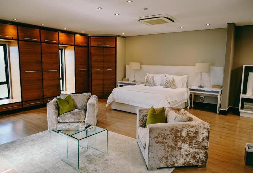 Президентский Люкс, Tredenham Boutique