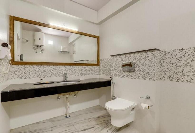 프리미엄 룸, Summit Le Royale Hotel, Shimla