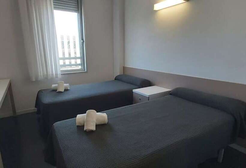 Номер Basic, Residencia Universitaria Roberto De Nobili