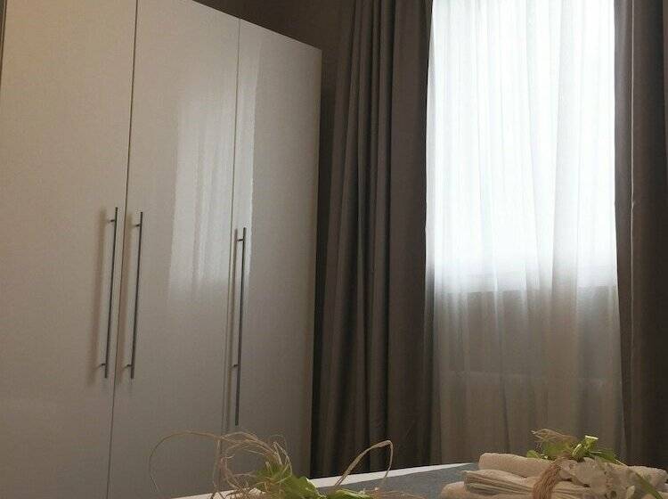 디럭스 룸, Art B&b Design