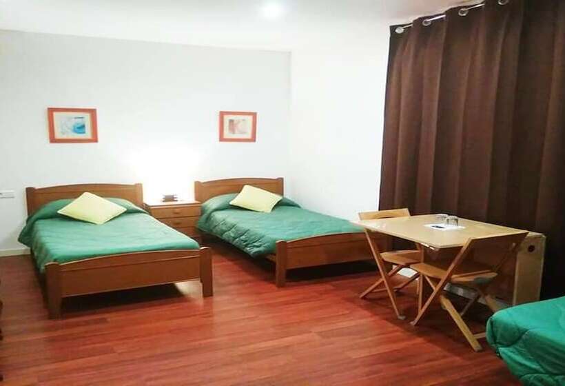 Номер Стандарт Трехместный, Habitacions Sant Pere Claver
