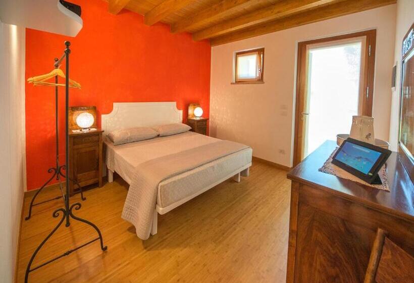 Номер Стандарт с Террасой, B&b La Rubiana