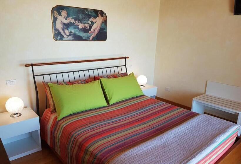 Номер Стандарт с Балконом, B&b La Rubiana