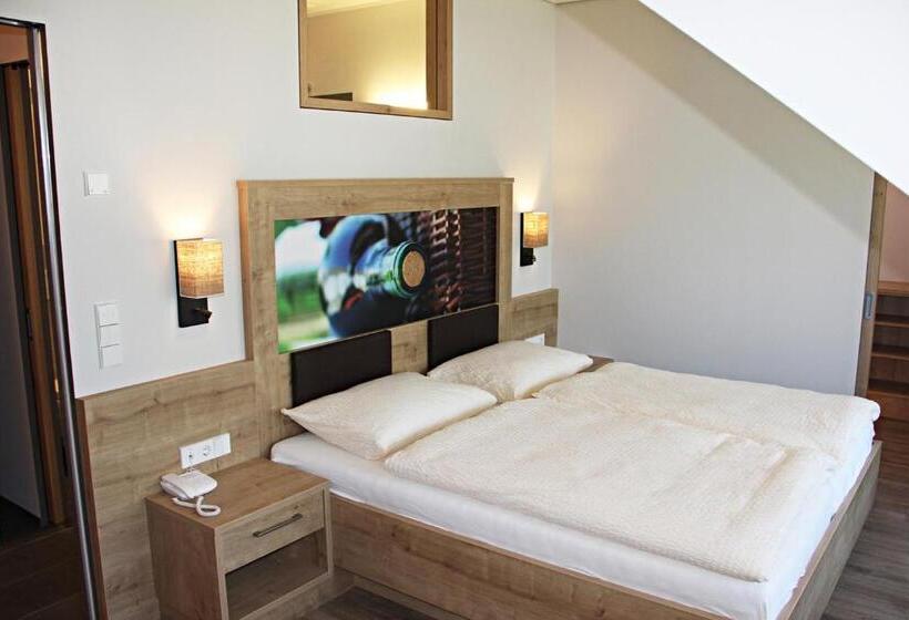 Апартаменты 1 Спальня с Балконом, Residence Egger