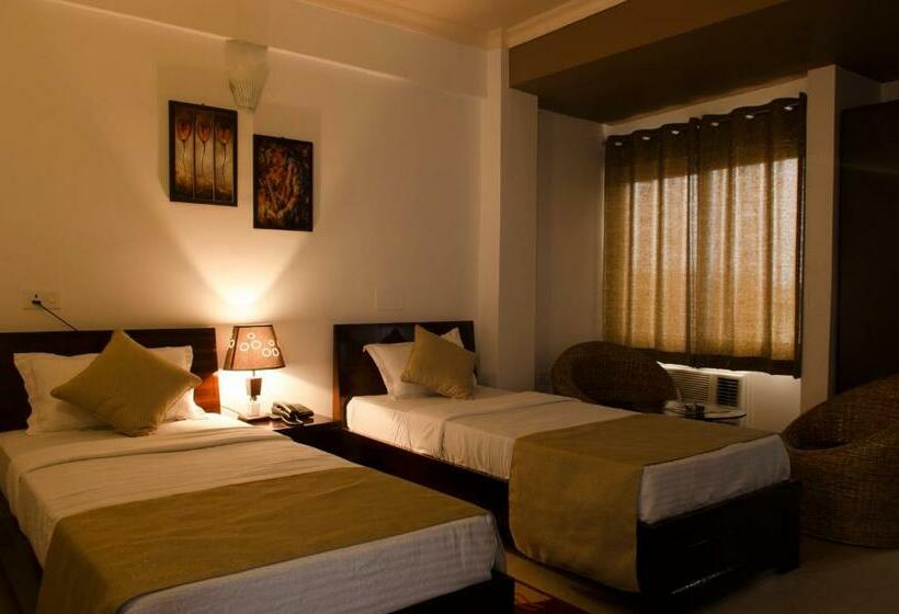 Quarto Deluxe, Seb Tower