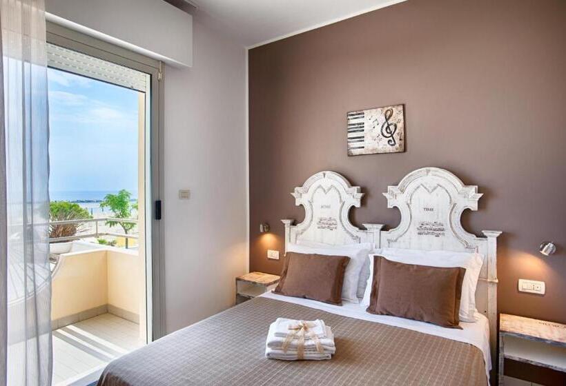 Номер Стандарт Вид на Море, Villa Esedra
