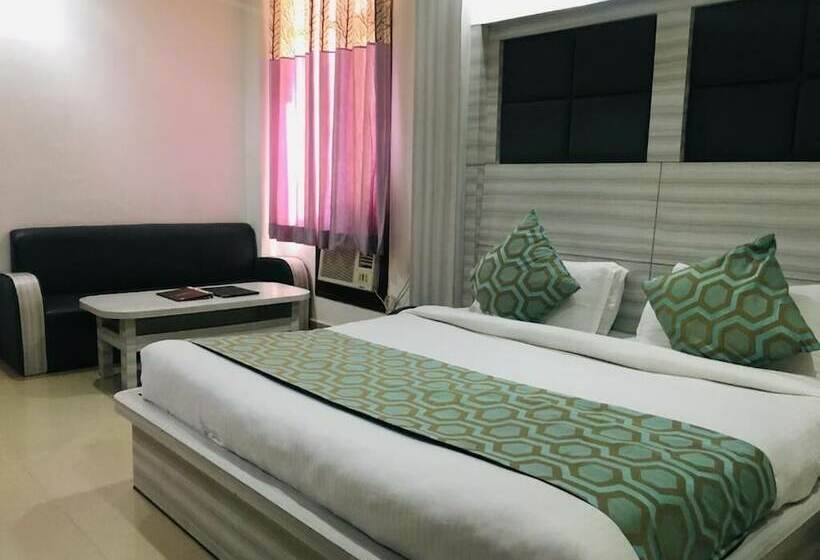 Номер Deluxe, Maharaja Inn