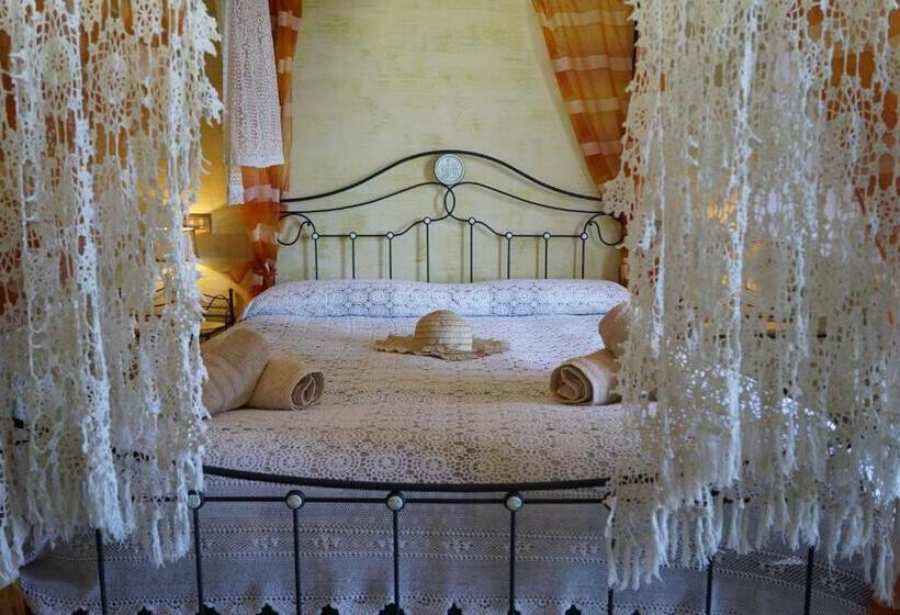 스탠다드 룸 킹사이즈 침대, Masseria Le Terrazze Di Serranova