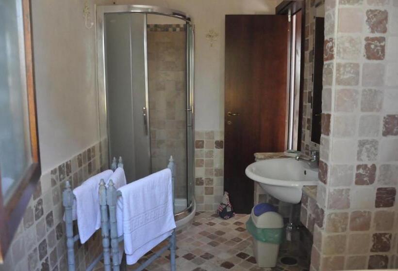 기본룸, Masseria Le Terrazze Di Serranova