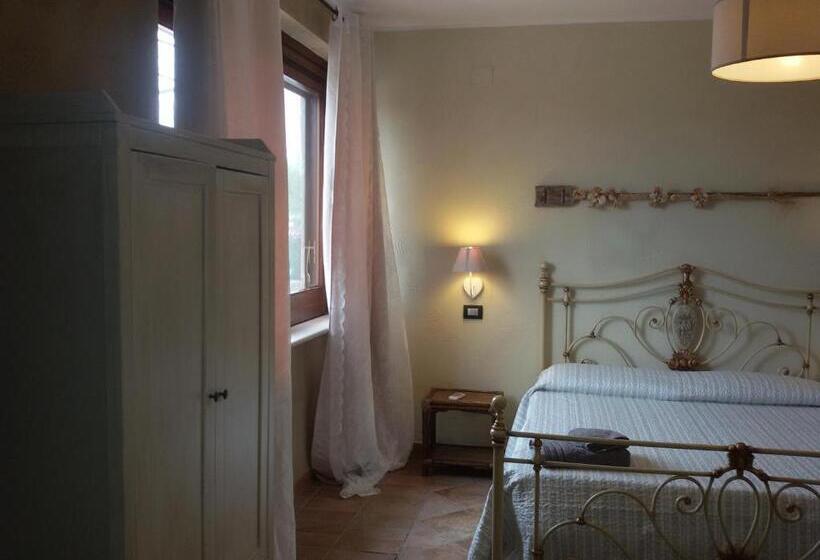 이코노미 룸, Masseria Le Terrazze Di Serranova