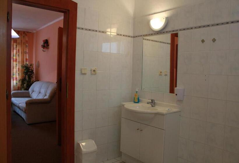 Люкс, Garni Hotel Anne Mary