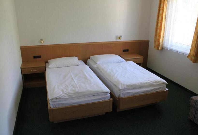 Номер Стандарт, Gasthof Bundschen