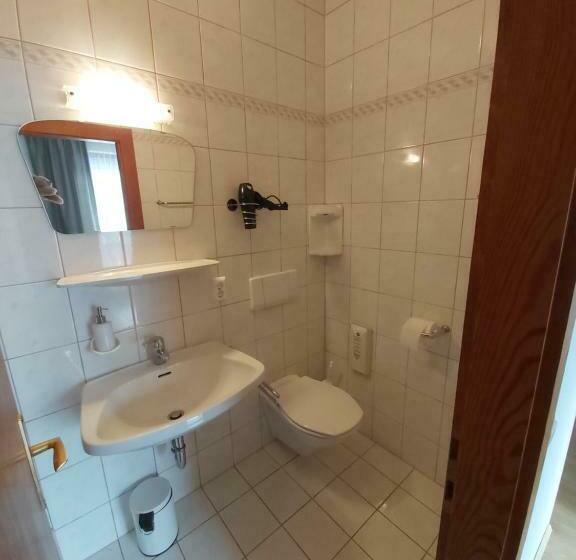 스탠다드 발코니 룸, B&b Pension Karlsdorfer Hof