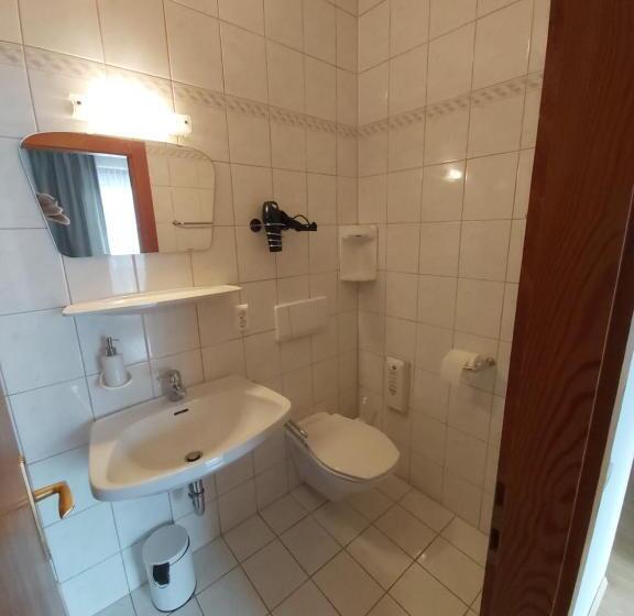 패밀리 룸, B&b Pension Karlsdorfer Hof