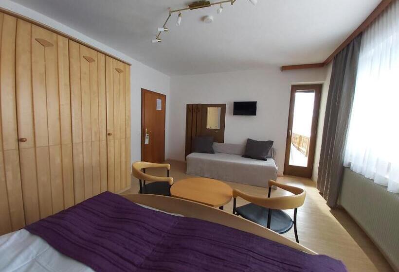 패밀리 룸, B&b Pension Karlsdorfer Hof