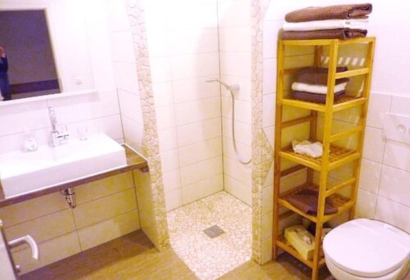 Апартаменты 1 Спальня, Stuub Jostal