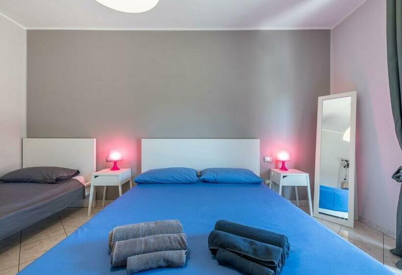 Трехместный Номер Стандарт с Балконом, Spritz Bed & Breakfast
