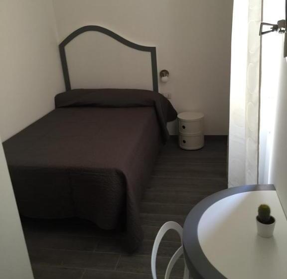 اتاق استاندارد یک نفره, B&b Casa Dolce Luna