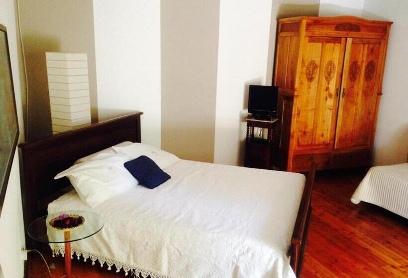Трехместный Номер Стандарт Вид на Сад, B&b Il Castello Del Ghiro Rent E Bike