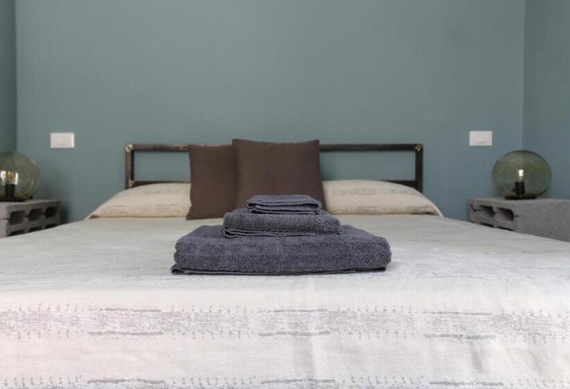 اتاق لوکس, 4 Balconi Rooms Boutique B&b