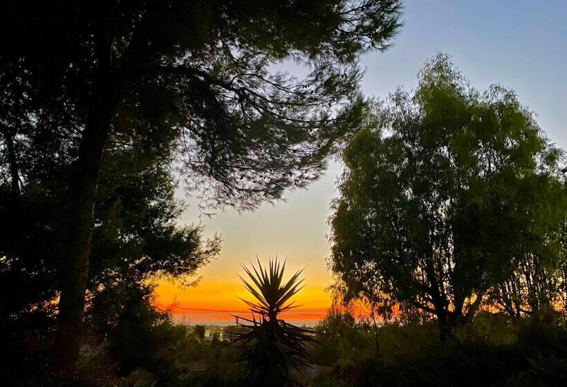 كوخ قياسي, Giardinello Stagnone Sunset