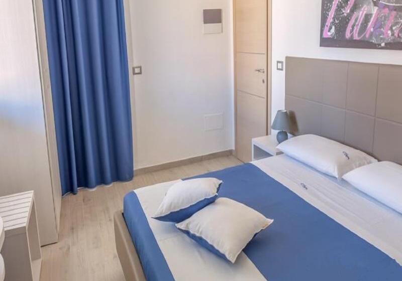 اتاق استاندارد با بالکن و چشم‌انداز باغ, B&b Estasi Sul Mare